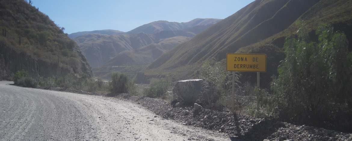 Zona de Derrumbe - Achtung Bergrutsch!