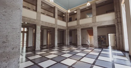 Foyer Haus 1