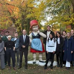 Auf dem Bild sieht man die Studierenden der neuen Jahrgänge des Deutsch-Französischen Studiengangs