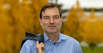Prof. Dr. Sascha Oswald