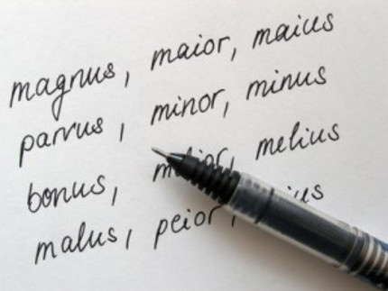 Steigerung der lateinischen Adjektive "magnus", "parvus", "bonus" und "malus"