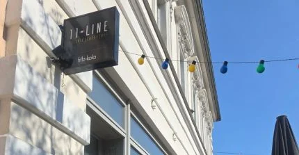 Café 11-line. Das Foto wurde von 11-line-Team aufgenommen.