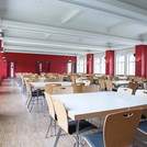 Auf dem Bild ist die Mensa auf dem Campus Am Neuen Palais zu sehen.