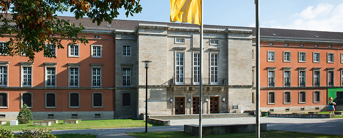 Gebäudeansicht der Juristische Fakultät der Universität Potsdam