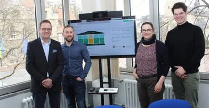 Auf die Bild sind die Teilnehmer des Projekts zu sehen
