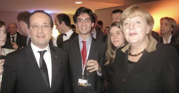 Zwischen Président Hollande und Bundeskanzlerin Merkel auf den Feierlichkeiten anlässlich des 50. Jahrestages des Elysée-Vertrags: Nicolas Anchétabéhère und Mélanie Brauge-Boyer, Studierende des deutsch-französischen Studiengangs an der Juristischen Fakultät der Universität Potsdam