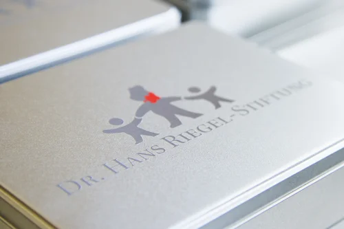 Logo der Dr. Hans Riegel-Stiftung