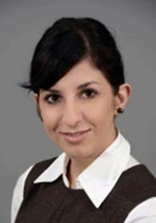 Dr. Ivanina Henrichs