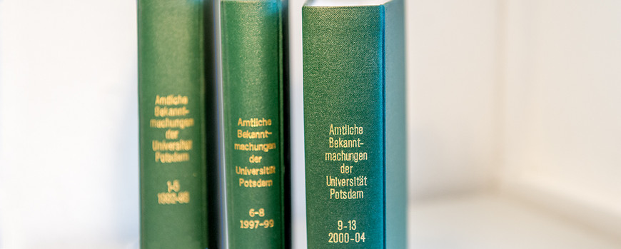 Archiv der Amtlichen Bekanntmachungen in der Universitätsbibliothek. Foto: Karla Fritze