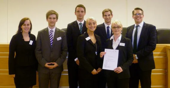 Team der Juristischen Fakultät: (vlnr.) Patricia Pielsticker, Timo Sebastian Heller, Malte Ising, Josefine Wilke, Johannes Schleuning, Antonia Luise Naschke, Johannes Schleuning und Christopher Wiencke