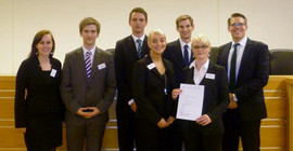Team der Juristischen Fakultät: (vlnr.) Patricia Pielsticker, Timo Sebastian Heller, Malte Ising, Josefine Wilke, Johannes Schleuning, Antonia Luise Naschke, Johannes Schleuning und Christopher Wiencke