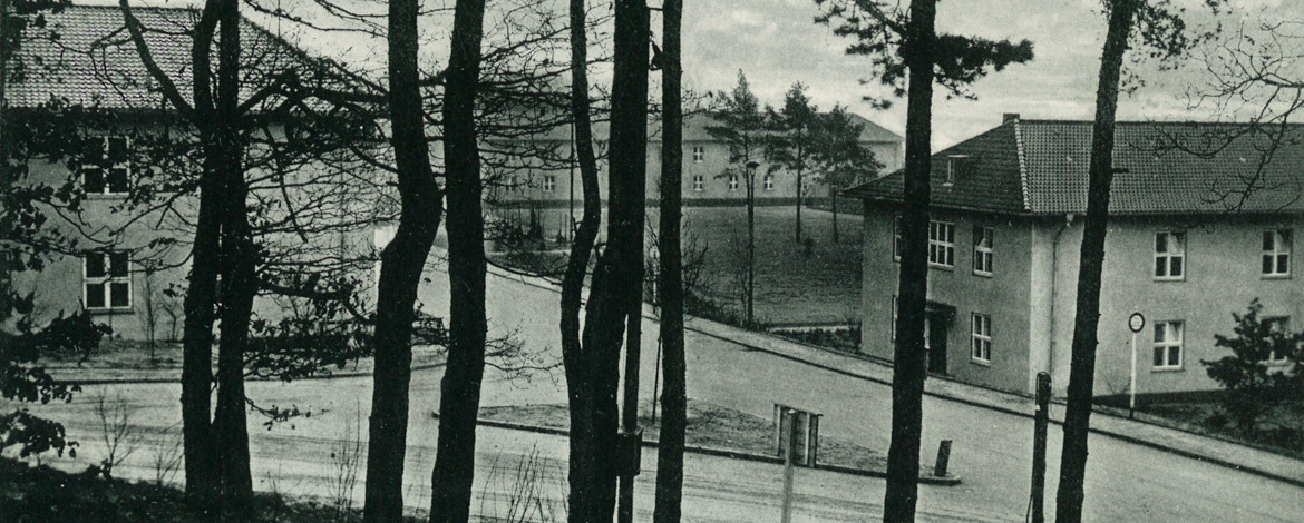 The General Wever Barracks in Potsdam Eiche (postcard from 1938)