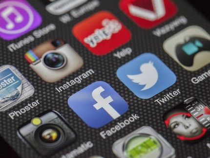 Abbildung von Display mit social media Apps