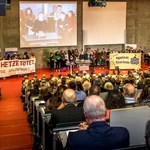 Rückblick und Ausschau: Neujahrsansprache des Präsidenten Prof. Oliver Günther, Ph.D. in Griebnitzsee vor protestierenden Studierenden