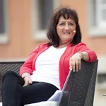 Dr. Roswitha Schwerdtfeger, langjährige Fakultätsgeschäftsführerin der Juristischen Fakultät