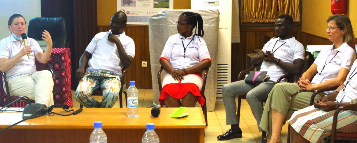 Discussing the plan among the Principal Investigators (PIs).From left to right: Dr. Larissa Raatz as moderator, Prof. Oumarou Ouédraogo (UJKZ), Dr. Eveline Sawadogo-Compaore (INERA), Dr. Reginald T. Guuroh (CSIR-FORIG), Prof. Dr. Anja Linstädter (UP), Dr. Alimata A. Bandaogo (INERA); not pictured: Dr. Mounkaila Mohamed (UAM).