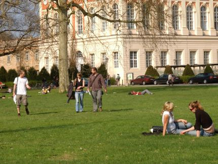 Studierende am Neuen Palais