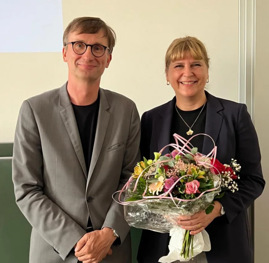 Professor Neitzel and Christin Pschichholz after successfully delivering their habilitation lecture