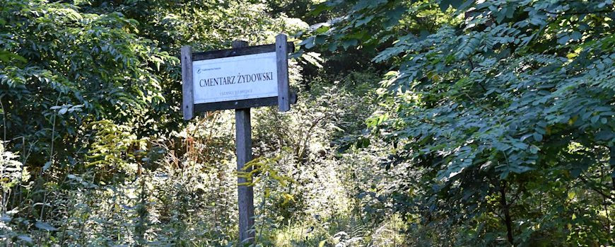 Hinweisschild am Jüdischen Friedhof von Trzemeszno Lubuskie